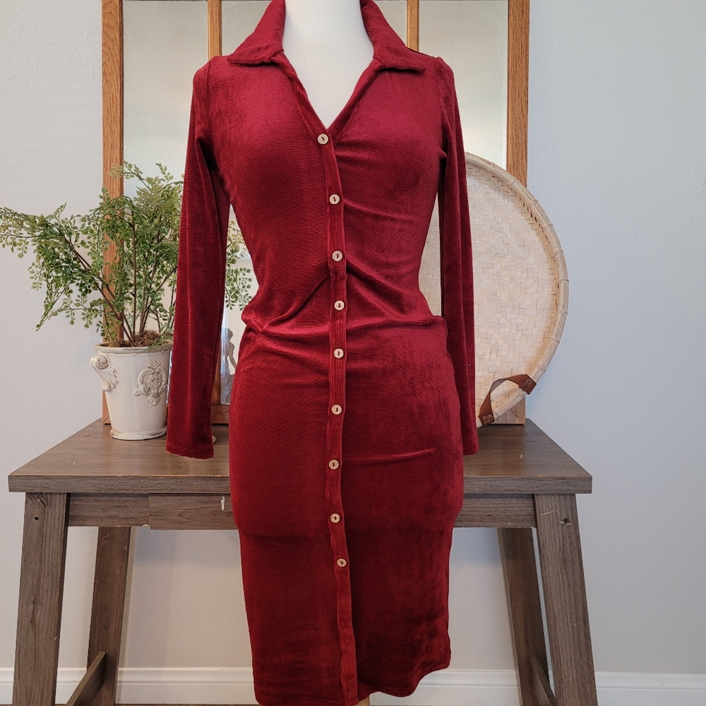 New Peach Love Maroon Collard body con dress.
